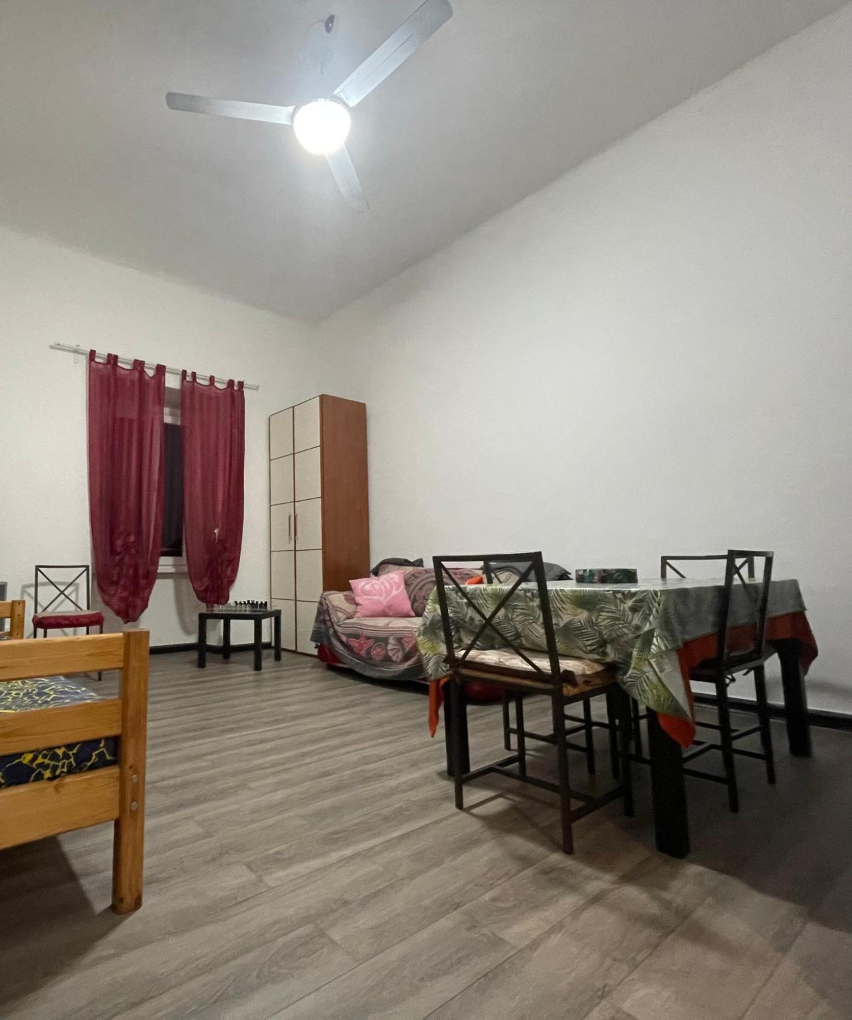 Holidays In Barbie'S Apartment Рим Екстериор снимка